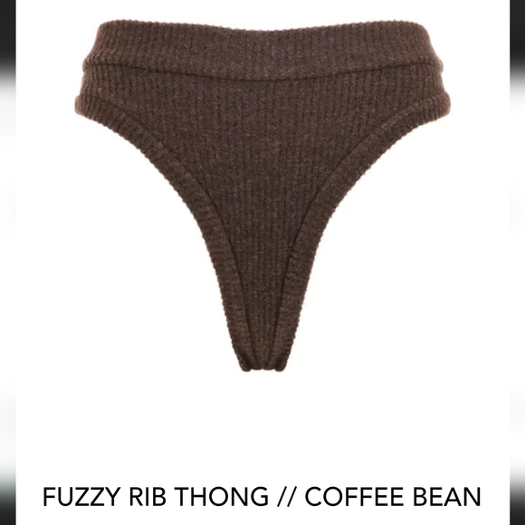 Laina Rauma Fuzzy Rib SET Sports Bra and Thong in Coffee Bean - Picture 2 of 10